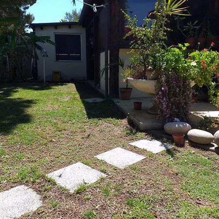 Brezza Di Mare Appartamento In Villa Con Giardino E Spiaggia ,Casa Vacanze Al Mare Quartu SantʼElena Εξωτερικό φωτογραφία